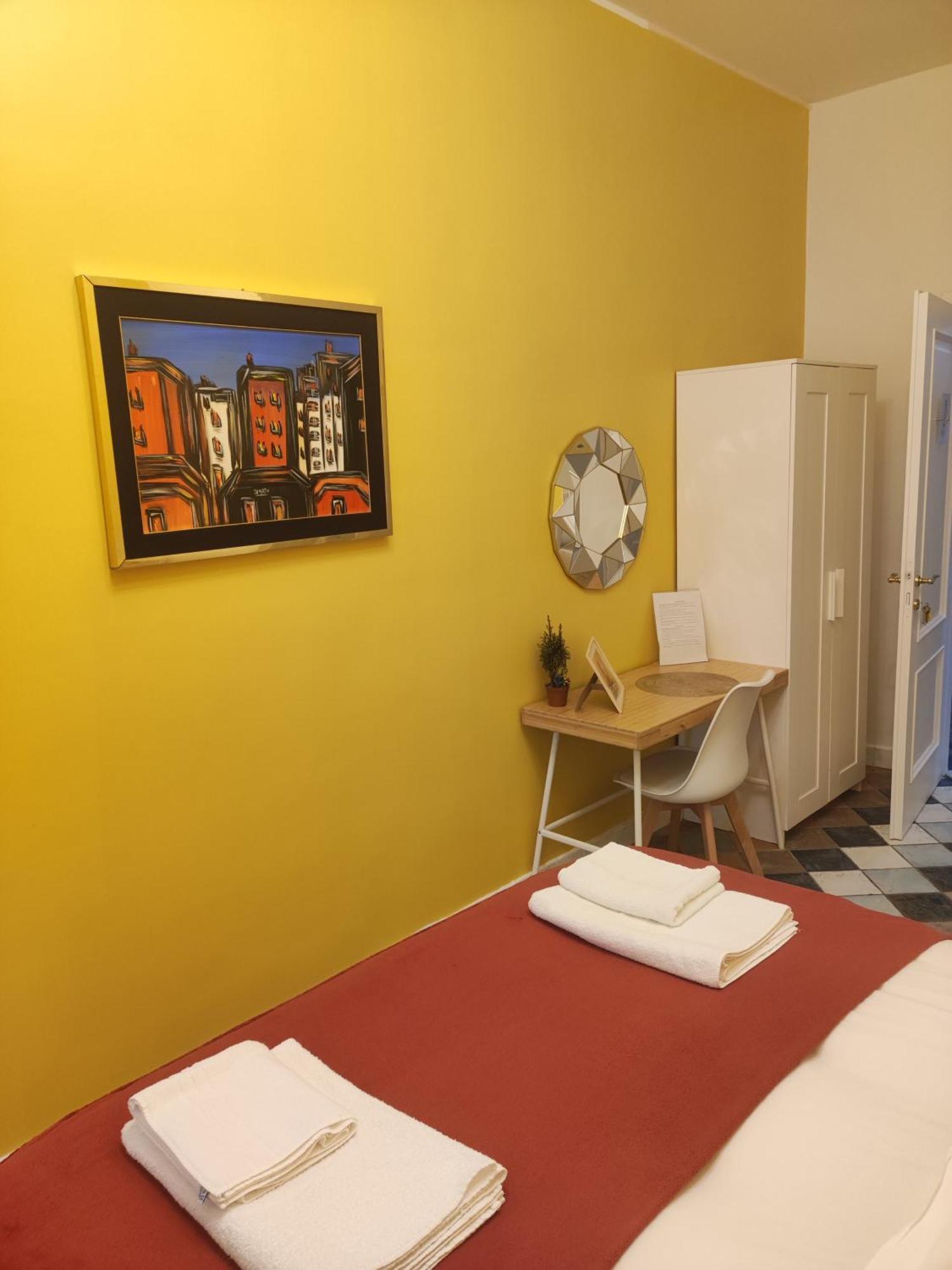 Bed and Breakfast Firenze32 Неаполь Номер фото